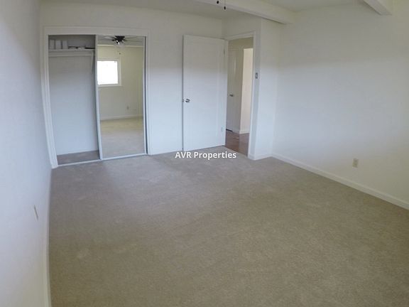 4th image of 584 N K St