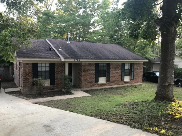 6705 Timbers Dr, Mobile, AL 36695