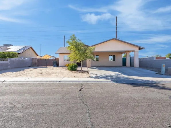 632 N Garcia Ln, San Luis, AZ 85349