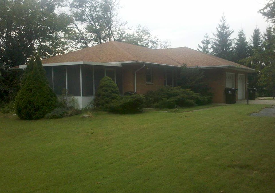1st image of 614 W Giles Ln APT B