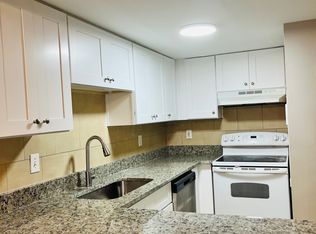 6505 Bannor Ln, Peachtree Corners, GA 30092