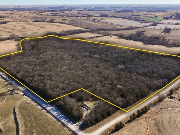 1764 205th St, Corning, IA 50841