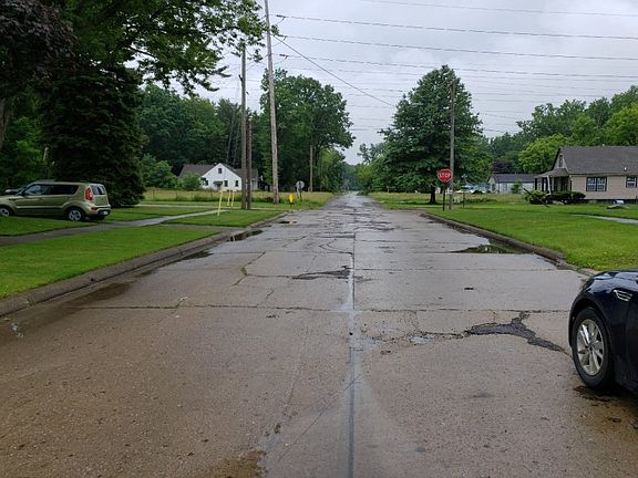 4th image of 3455 Dayton Ave