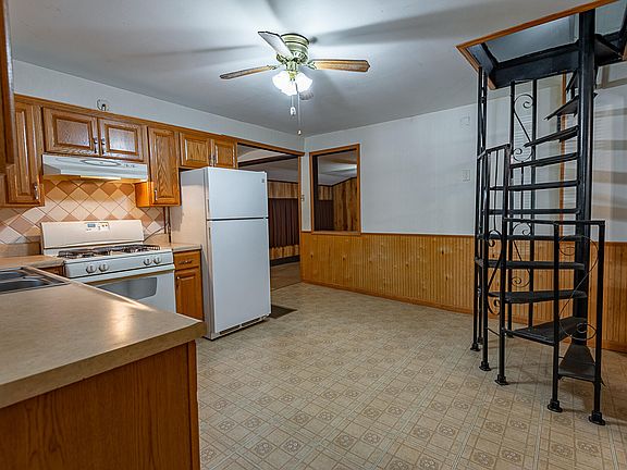 4th image of 3244 W Lombard Street