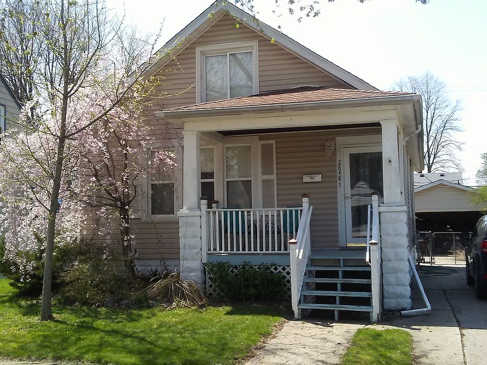 1st image of 2648 Parker St