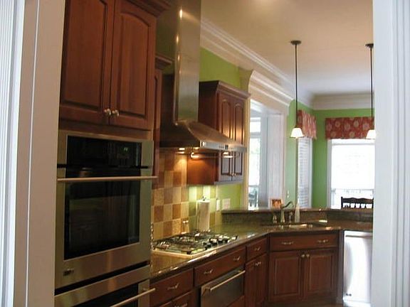 3rd image of 804 Merganser Cir