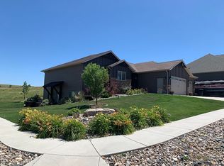 725 Maple Dr, Spearfish, SD 57783