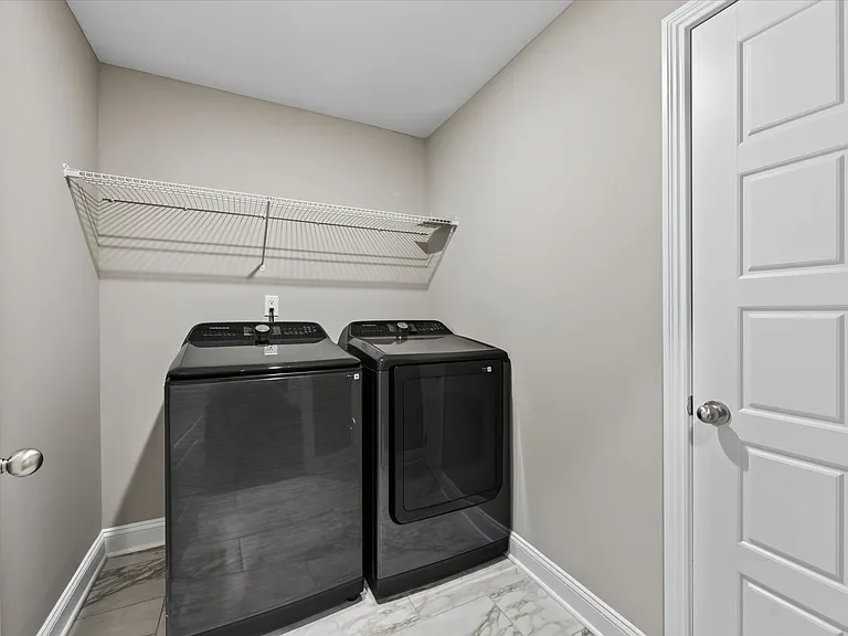 930 Tufnel Dr — Photo 29