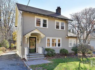 8 Clove Rd, Little Falls, NJ 07424