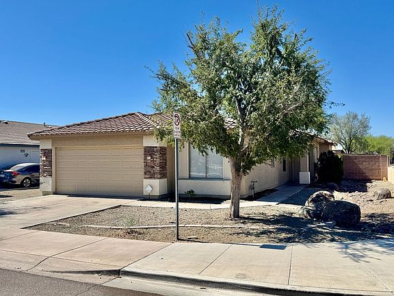 2nd image of 2106 W Alta Vista Rd