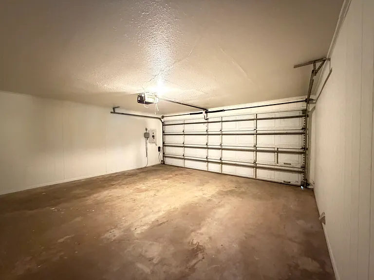 5166 Interstate Highway 30 Service Rd — Photo 33