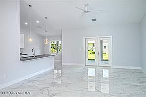 4th image of 9480 84th St