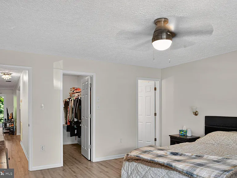 6929 Clearwind Ct #B — Photo 10