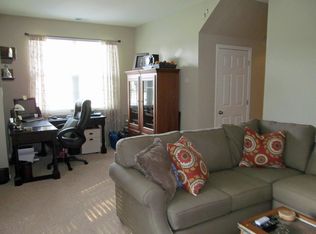 316 Queen Ct, Smithfield, VA 23430