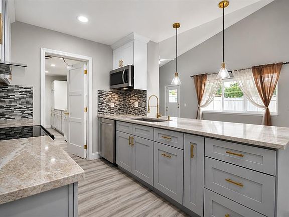 3rd image of 6745 RALSTON BEACH CIRCLE