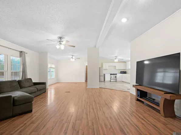 35428 McDaniel Rd, Geismar, LA 70734