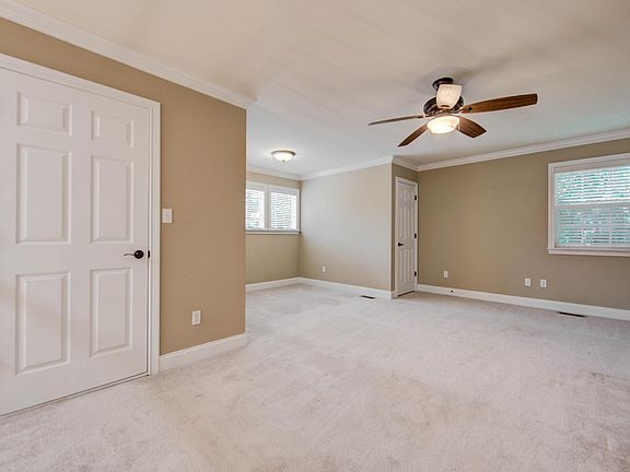 3rd image of 10904 Woodford Bend Way