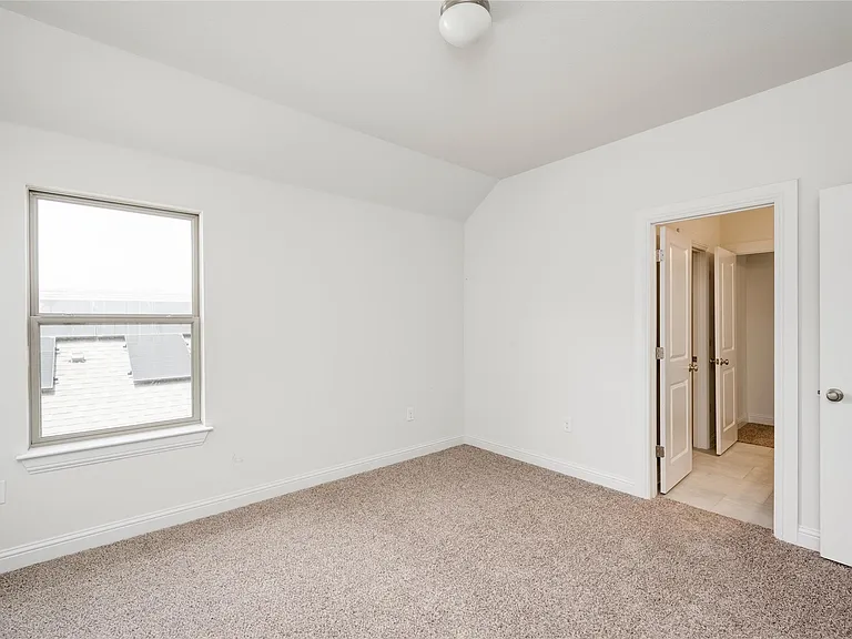 9813 Evening Canopy Dr — Photo 26