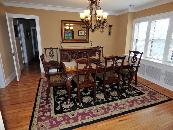 5th image of 1926 Summit Ave #2