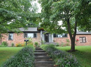 9701 Stanton Dr, Fairfax, VA 22031