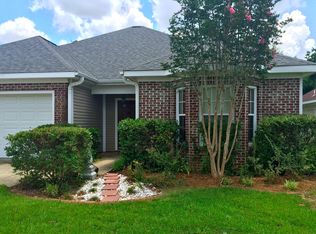 124 Huntington Dr, Hattiesburg, MS 39402