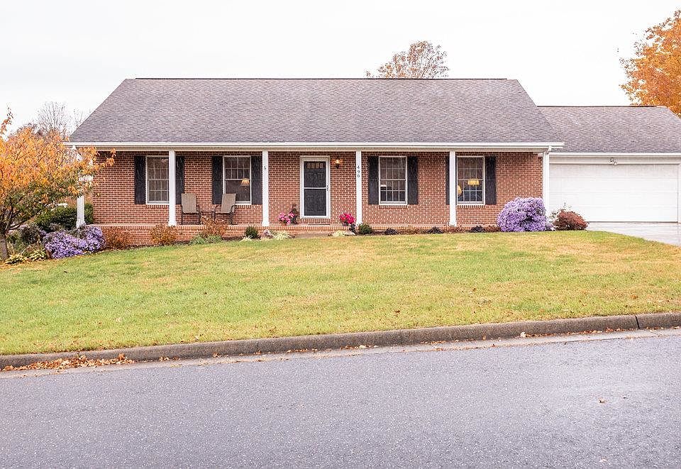 1st image of 496 Sugar Maple Ln