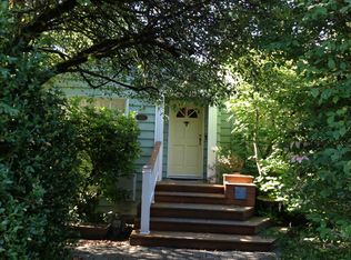 1527 NE 88th St, Seattle, WA 98115