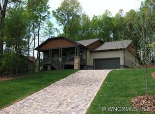 82 Gray Duster Cir LOT 642, Biltmore Lake, NC 28715