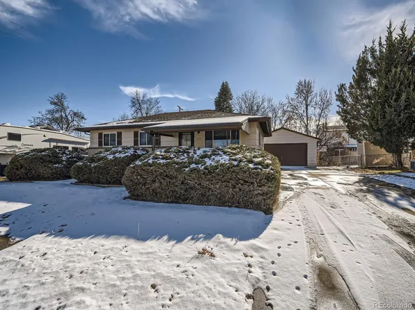 6890 W Oregon Drive, Lakewood, CO 80232
