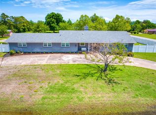 40 Breckinridge Dr, Lawton, OK 73507