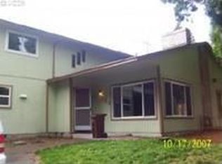 182 SE Kane Dr, Gresham, OR 97080