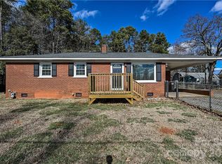 1720 Lane Rd, Mount Holly, NC 28120