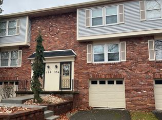 236 Quail Run Rd #236, Venetia, PA 15367