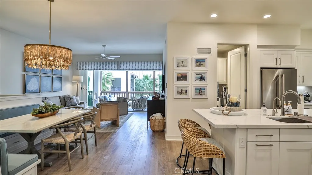 2 bed, 1404 sqft, $5,500 — Photo 1