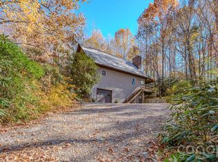 410 Avena Rd, Black Mountain, NC 28711