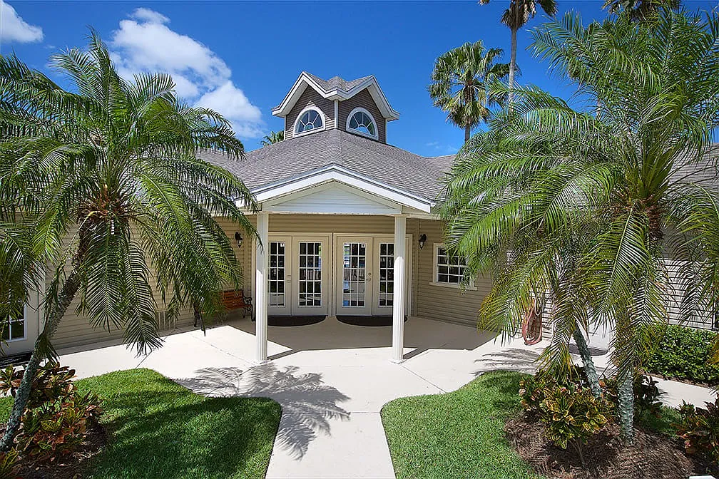 10X Port St. Lucie — Photo 2