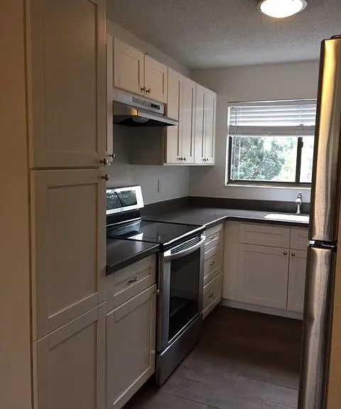 443 Wright St #209 — Photo 6