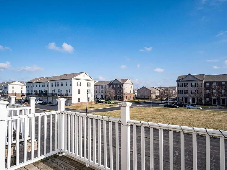 5286 Royal Arch Cascade Dr #26 — Photo 18