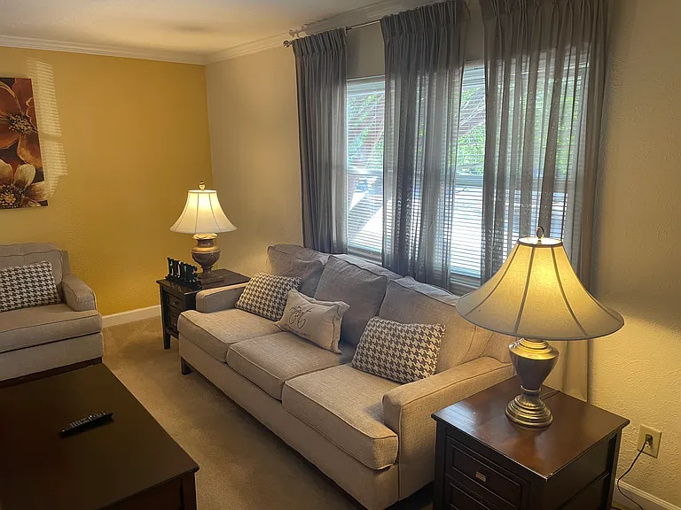 East Ridge Apartments — Photo 6