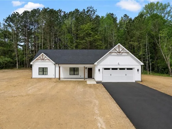 1506 Carsley Rd, Dendron, VA 23839