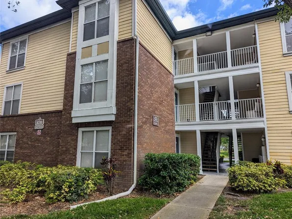 4211 Chatham Oak Ct, Tampa, FL