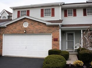 28 Foxwood Row, Depew, NY 14043