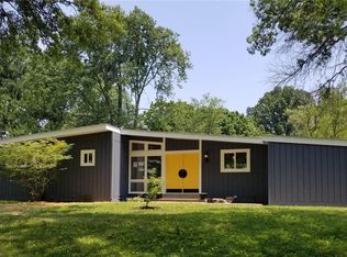 4136 Jamie Dr, Saint Louis, MO 63128