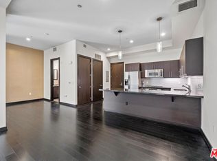 655 S Hope St Unit 1006, Los Angeles, CA 90017