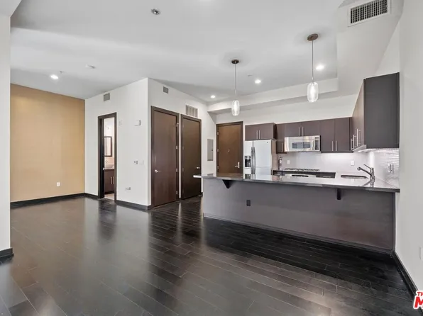 655 S Hope St Unit 1006, Los Angeles, CA 90017