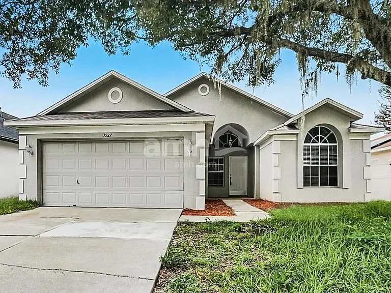 1527 Firewheel Dr — Photo 1