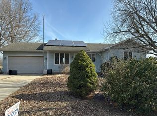 32 Birch Lake Dr, Sherman, IL