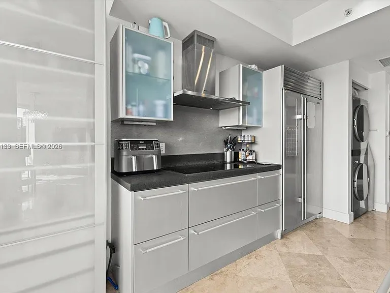 18201 Collins Ave #601A — Photo 2