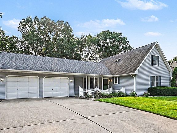 2nd image of 50550 Deer Ridge Ct