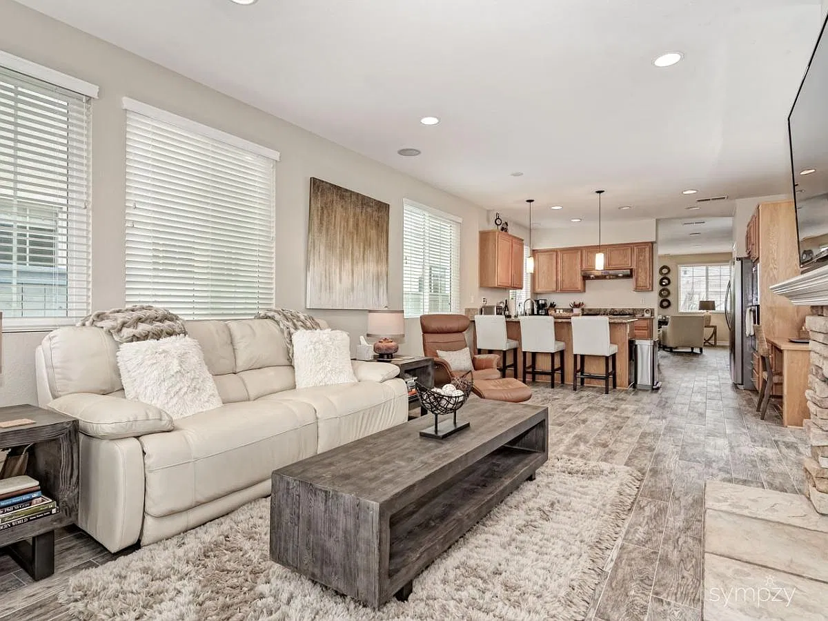 6964 Tradewinds Drive — Photo 1
